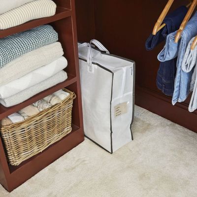 Lakeland Slimline Vacuum Clothes & Duvet Storage Tote Bag  image(2)