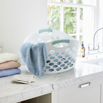 Lakeland Laundry Basket 44L image(2)