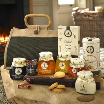 Mrs Bridges Large Hamper image()