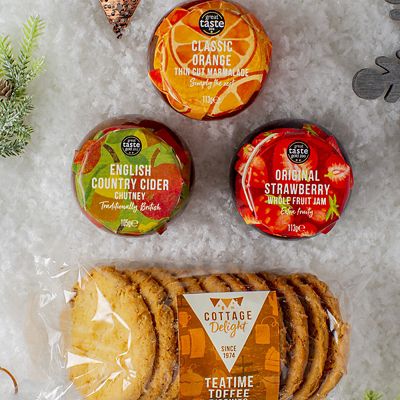 Cottage Delight Indulgent Treats Tote Christmas Hamper - (Image 3)