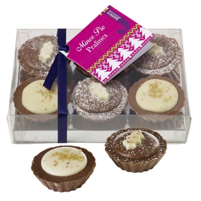 Mini Mince Pie Pralines image()