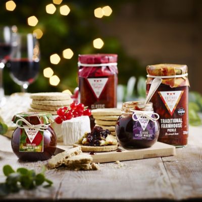 Cottage Delight The Cheeseboard Savoury Food Hamper image(2)