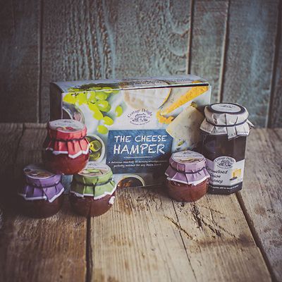 Cottage Delight The Cheese Hamper Collection image(2)