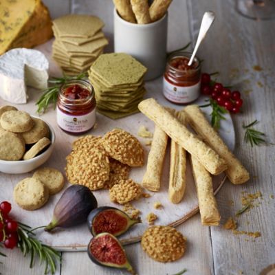 Grandma Wild's Biscuit & Chutney Gift Set image(3)