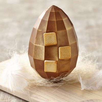 Cottage Delight Salted Caramel Chocolate Egg image(1)
