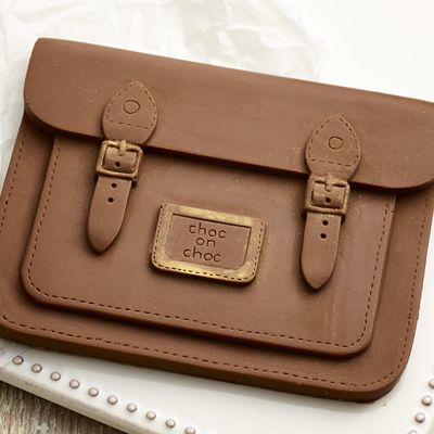 Choc on Choc Milk Chocolate Satchel 200g image(3)