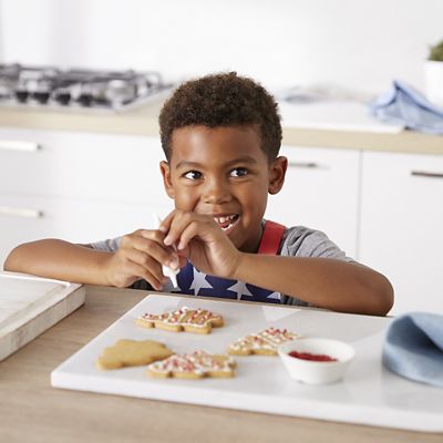 Grandma Wild’s Gingerbread Christmas Tree Decorating Kit image(6)