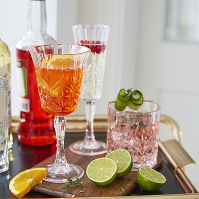 Crystal-Look Acrylic Wine Glass image(2)