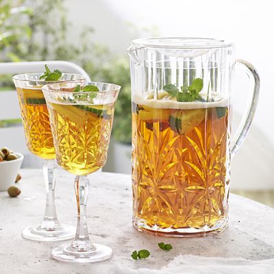 Crystal-Look Acrylic Jug with Lid - (Image 3)