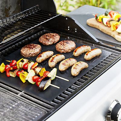 Magic Non-Stick BBQ Liners for Gas & Charcoal Grills - Pack of 2 - (Image 2)