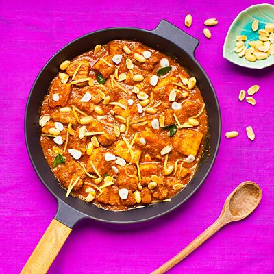 The Spicery Curry Legend World Curries Cookbook and Spices Gift Set image(5)