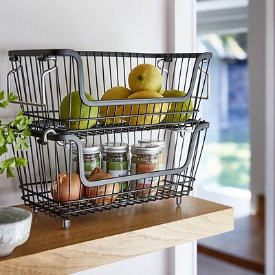 Lakeland Large Multi-Purpose Stackable Wire Storage Basket – Black image(2)