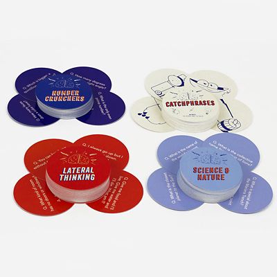 How Smart Are You? Quiz Game - 2-4 Players - (Image 4)