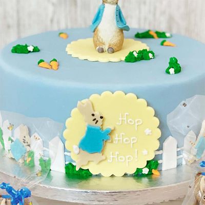 Large Peter Rabbit Edible Sugarcraft Hop Hop Hop Cake Topper image(2)