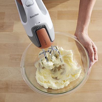 Breville Hand Mixer with HeatSoft Technology VFM021 image(6)