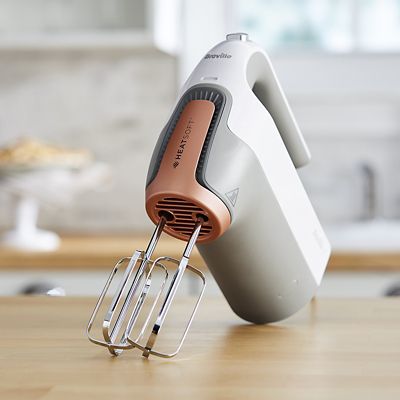 Breville Hand Mixer with HeatSoft Technology VFM021 image(7)