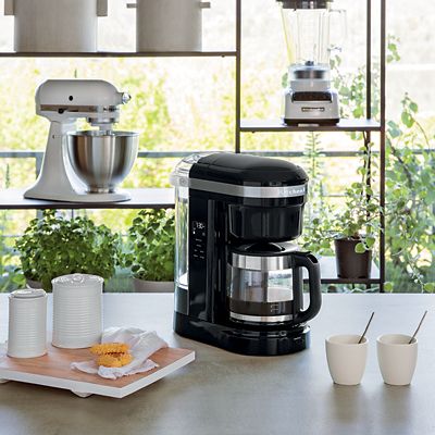 KitchenAid Filter Coffee Machine 1.7L Black 5KCM1208 - (Image 2)