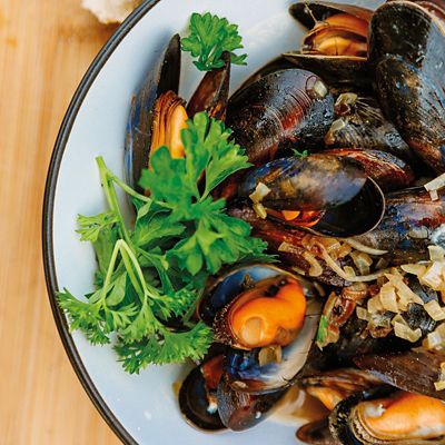 Ooni Cooking with Fire Cookbook image(6)