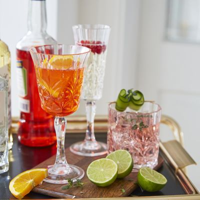 Crystal-Look Acrylic Wine Glasses – Set of 4 - (Image 2)