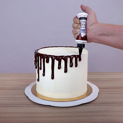 PME Ready-to-Use Cake Drip and Drizzle – Milk Chocolate Flavour - (Image 3)