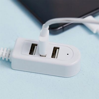 Handy Hub 3 USB Ports - Charge 3 Devices - (Image 4)