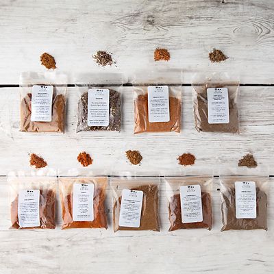 Spice Kitchen World Spice Tin 9 x 20g - (Image 3)