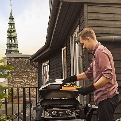 Weber Pulse 1000 Barbecue Electric Grill 81010074 - (Image 2)