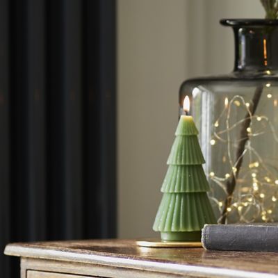 Small Christmas Tree Candle image(2)