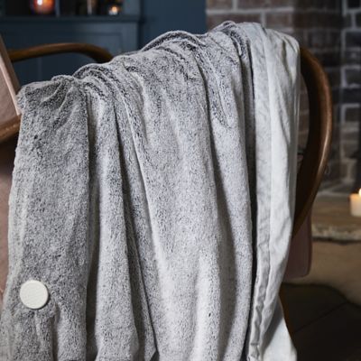 Beurer Furry Grey Heated Throw 130 x 180cm image(5)