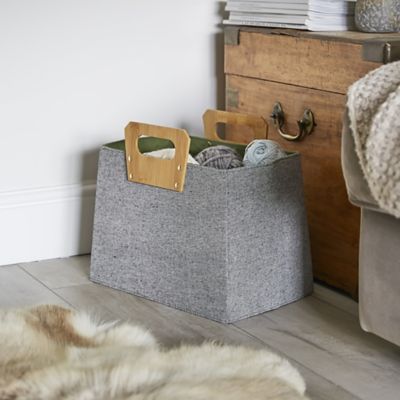 Lakeland Foldable Basket with Bamboo Handles image(2)