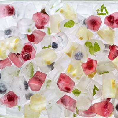 Lékué Ice Cube Box Tray - White image(9)