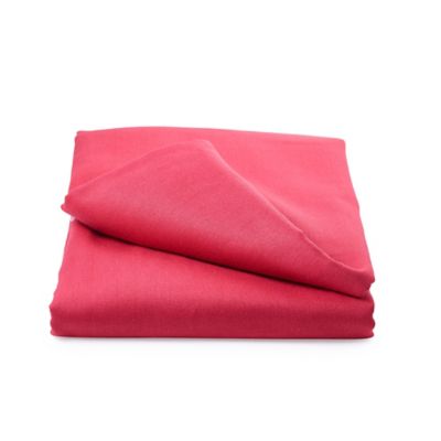 Red Rectangular Tablecloth – 132 x 228cm image(1)