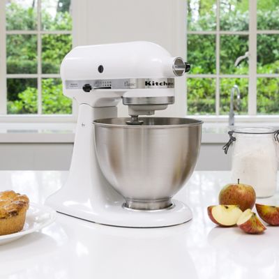 KitchenAid Classic Stand Mixer White 5K45SSBWH image(3)
