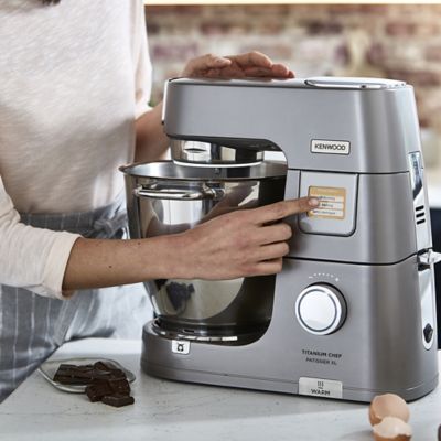 Kenwood Chef Titanium Patissier XL Stand Mixer KWL90.004SI image(5)