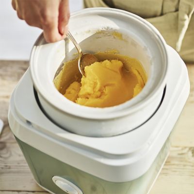 Cuisinart Iced Dessert Maker Pistachio 1.4 Litre ICE31U image(3)