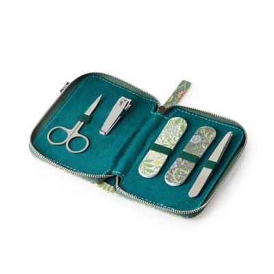 V&A Manicure Gift Set image(1)