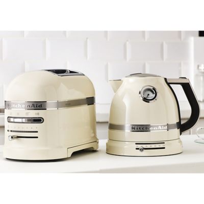 KitchenAid Kettle and Toaster Bundle | Lakeland