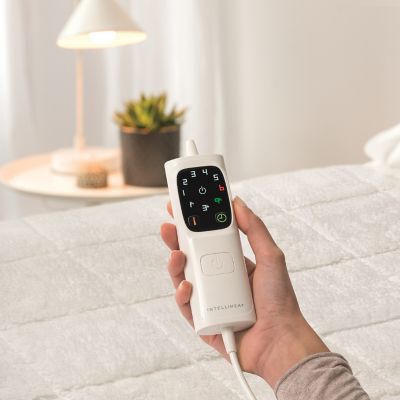 Single Dreamland Scandi Heated Sherpa Underblanket image(3)