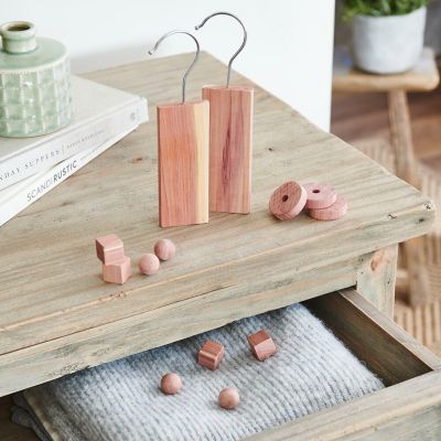 28-Piece Cedar Wood Moth Repellent Set image(3)