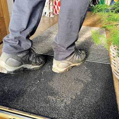 Easy Clean 3-Step Multi Scraper Doormat image(5)