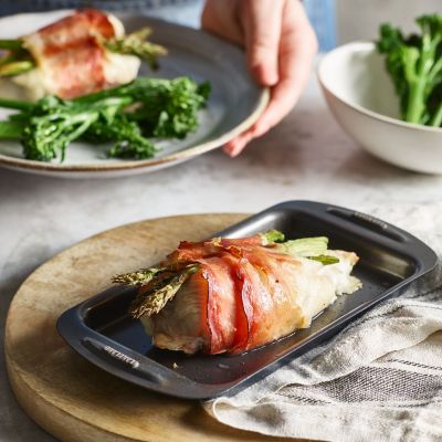 Lakeland Single Portion Baking Tray - (Image 2)