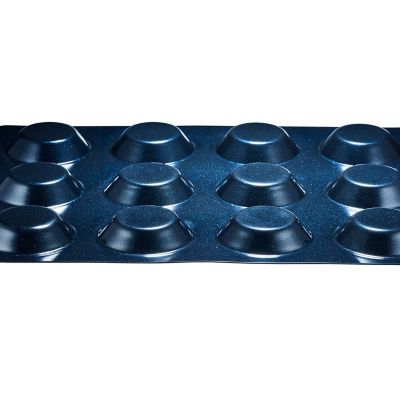 Lakeland 12 Hole Shallow Bun Tin - (Image 4)