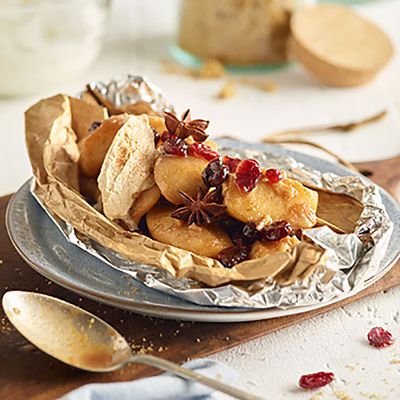 Lakeland Parchment-Lined Foil 30cm x 15m image(4)