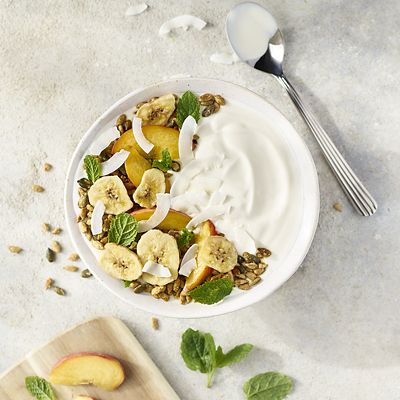 EasiYo Yoghurt Maker 2 1kg Jars and 2 Lunch Takers image(2)