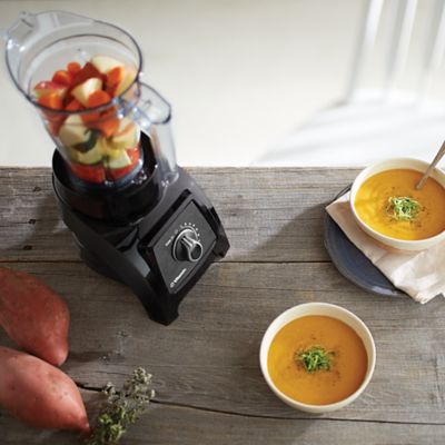 Vitamix S30 Black Personal Blender and Mug image(3)