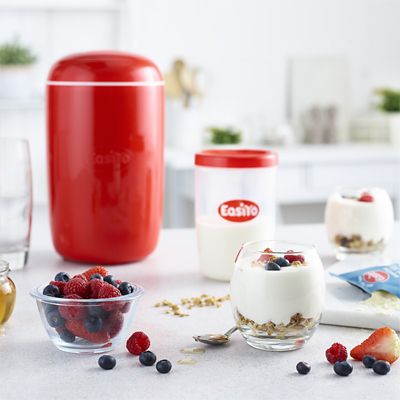 EasiYo 1kg Yogurt Maker and 2 Sachets Starter Kit - (Image 2)