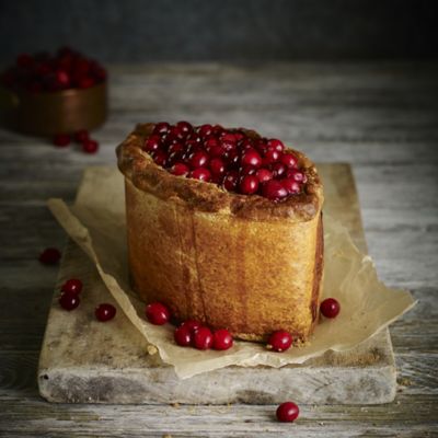 Silverwood Oval Raised Pie Tin image(2)