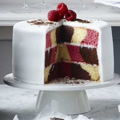 Wilton Checkerboard Cake Pan Set - (Image 2)