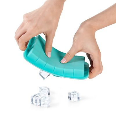 OXO Good Grips Covered Silicone Double Ice Cube Tray alt image 7