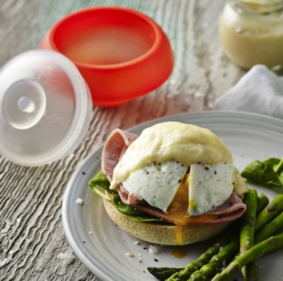 Lékué Microwave Cookware - Red Poached Egg & Omelette Cooker image(2)
